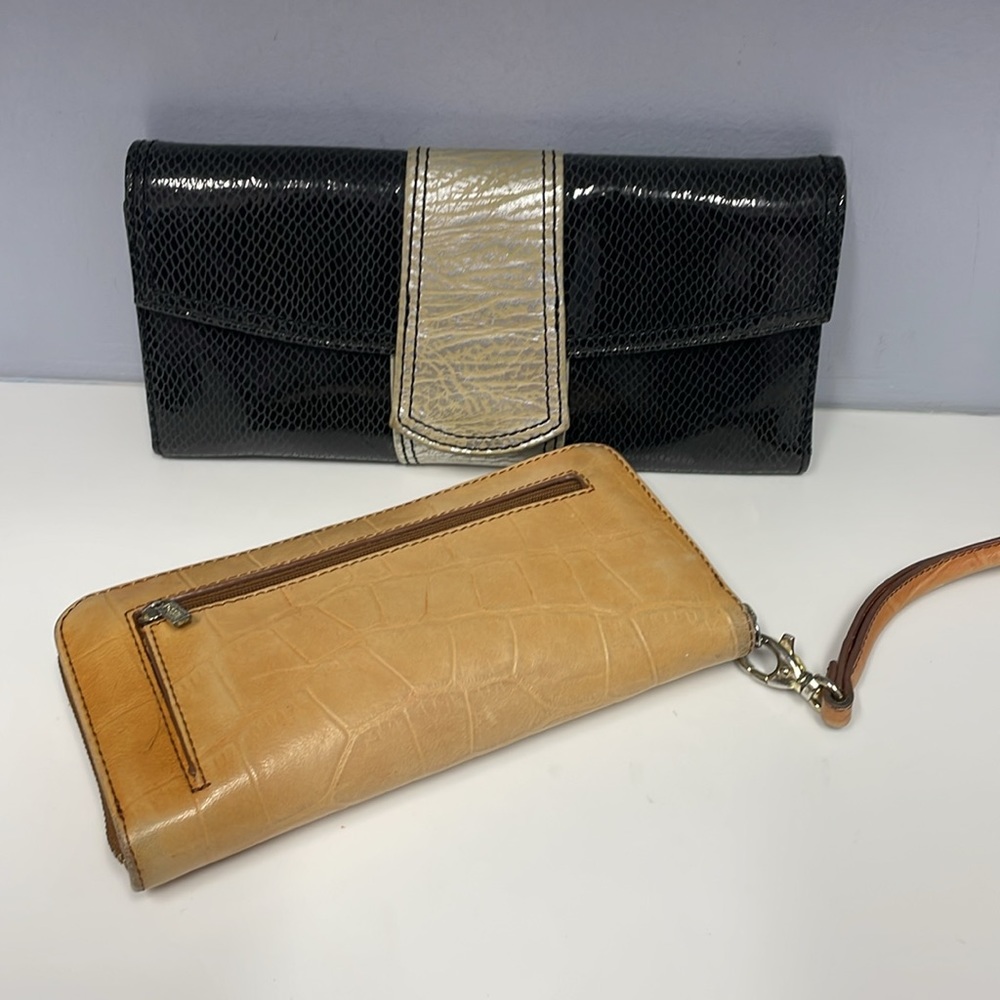 Fossil Bundle. Of 2. Wallets. Woman’s. Excellent … - image 1